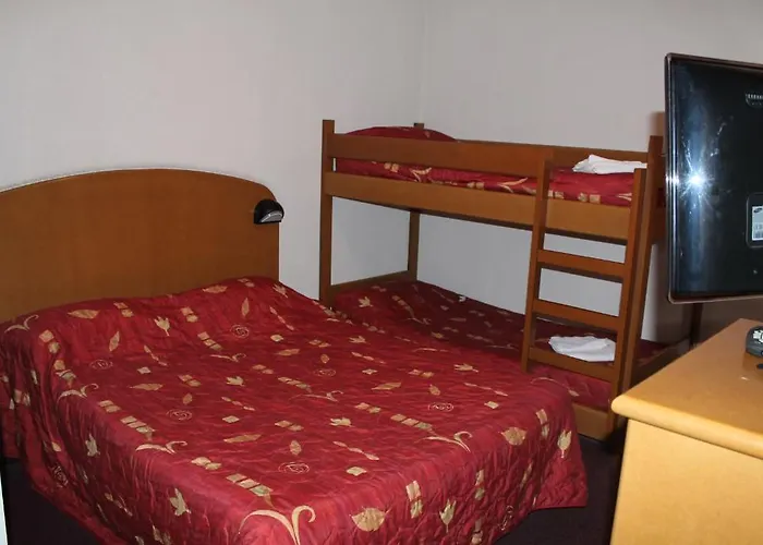 Quick Palace Hotel 2*